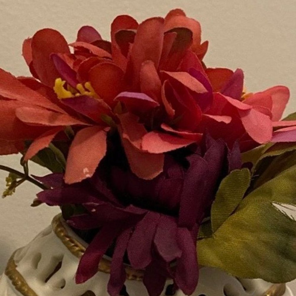 8” tall Gilded Ceramic White Vase with Red Artificial Flowers